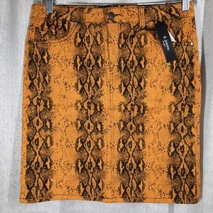 D.Jeans, Mustard and BLACK Snake Print Jean Skirt